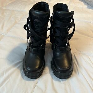 Sorel Caribou X Black Lace-Up Boots